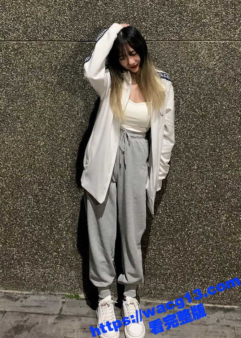 性感台妹竟是隐藏的欲相关图片