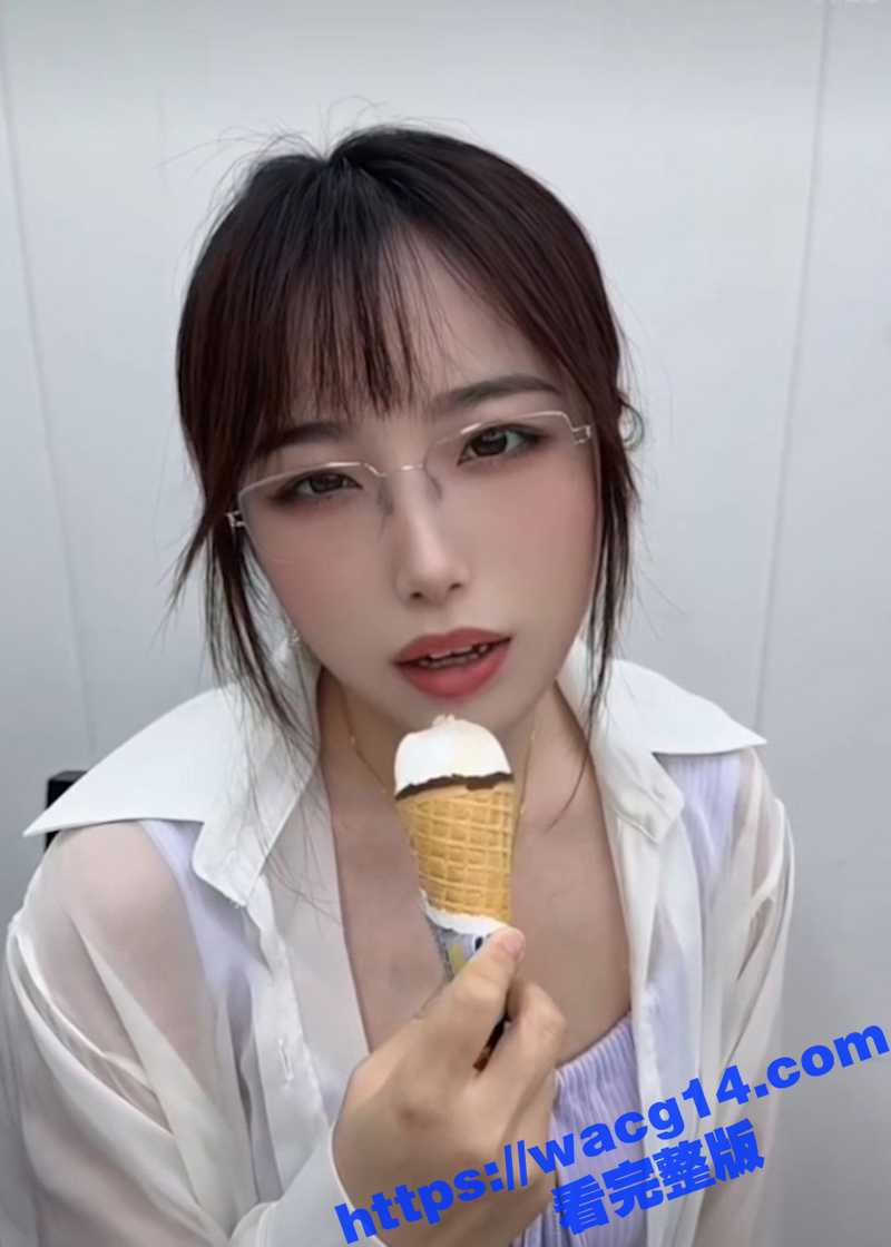 微博30万粉丝网红眼相关图片