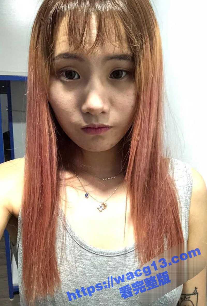 湖北襄阳96年漂亮少妇 潘颖聪 裸贷到期未还款！金主曝光劲爆自慰视频！水多到屏幕都快被喷湿！