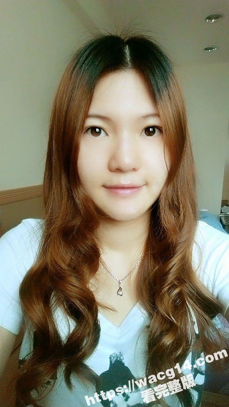 极品身材反差少妇 美腿修长身材一流 生完孩子依旧浪荡 背着老公到处约炮 野战调教非常母狗