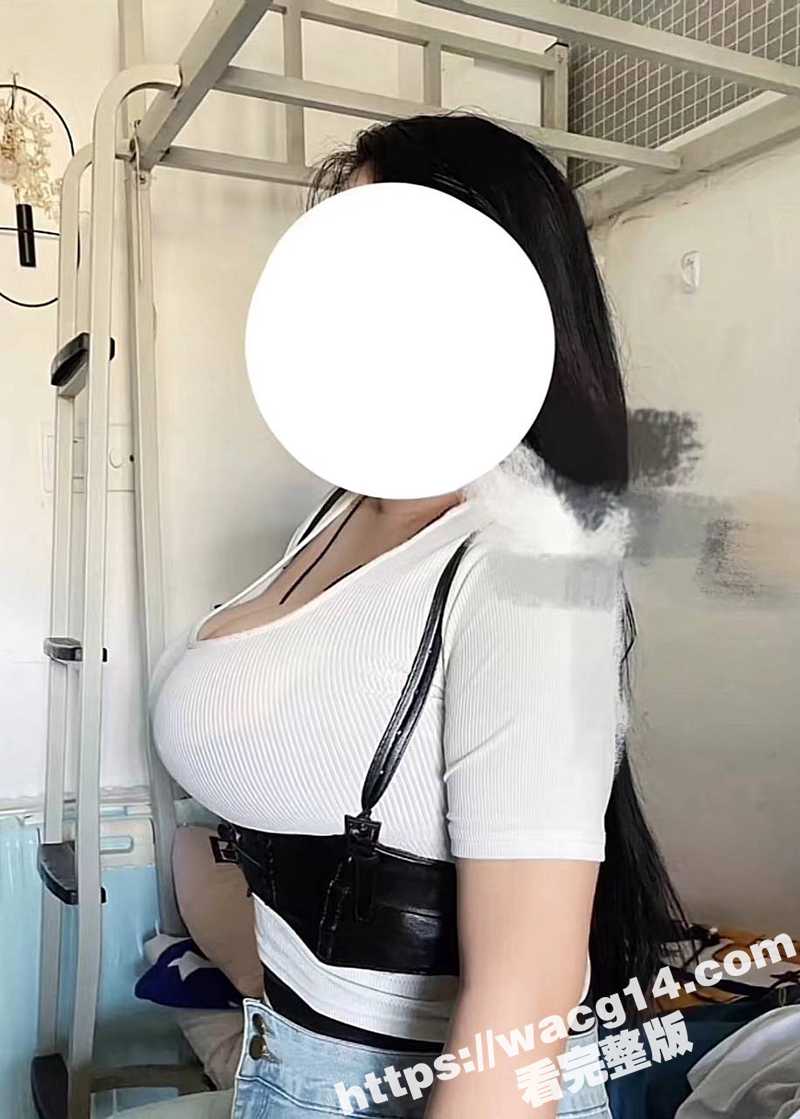 广东巨乳胖胖土豆姑娘相关图片
