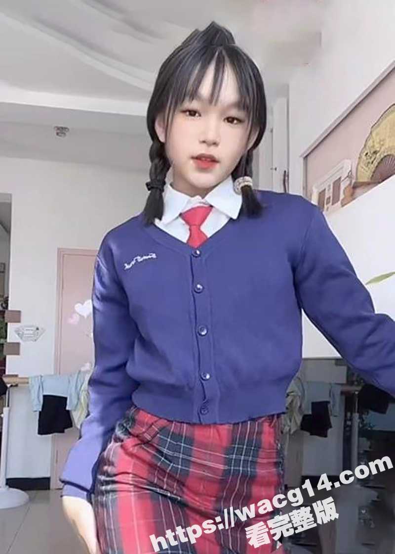 快手网红蒙佳怡裸舞视频爆红！甜美颜值与火辣身材极致诱惑 跳舞脱衣勾魂摄魄让人欲罢不能！