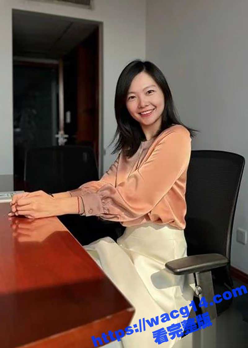 山东航空传媒白领少妇相关图片