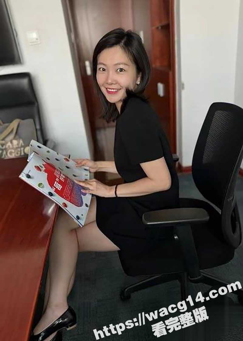 山东航空传媒白领少妇相关图片
