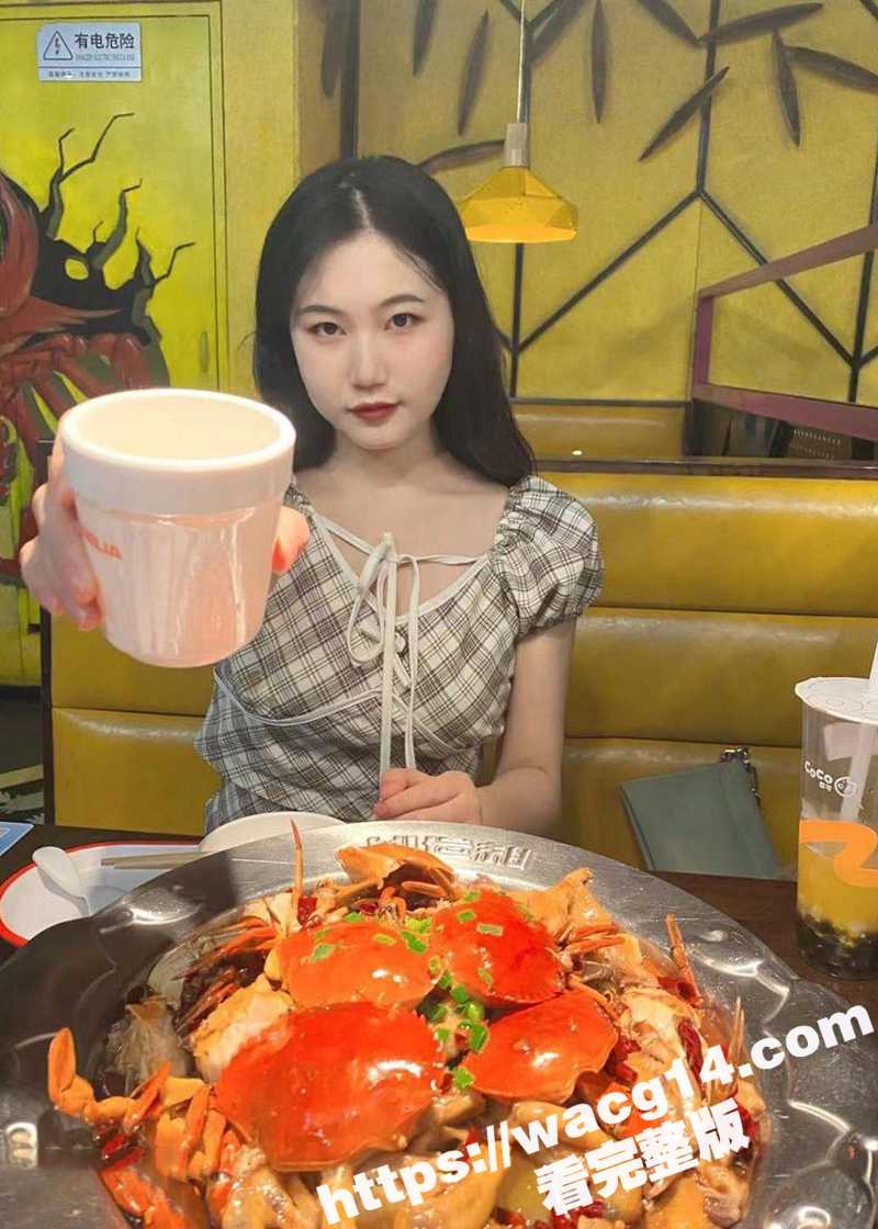 极品嫩妹惊艳自慰上线！白嫩大奶肥臀骚母狗 道具插逼骚浪至极！被口爆颜射 骚叫声酥人耳朵！