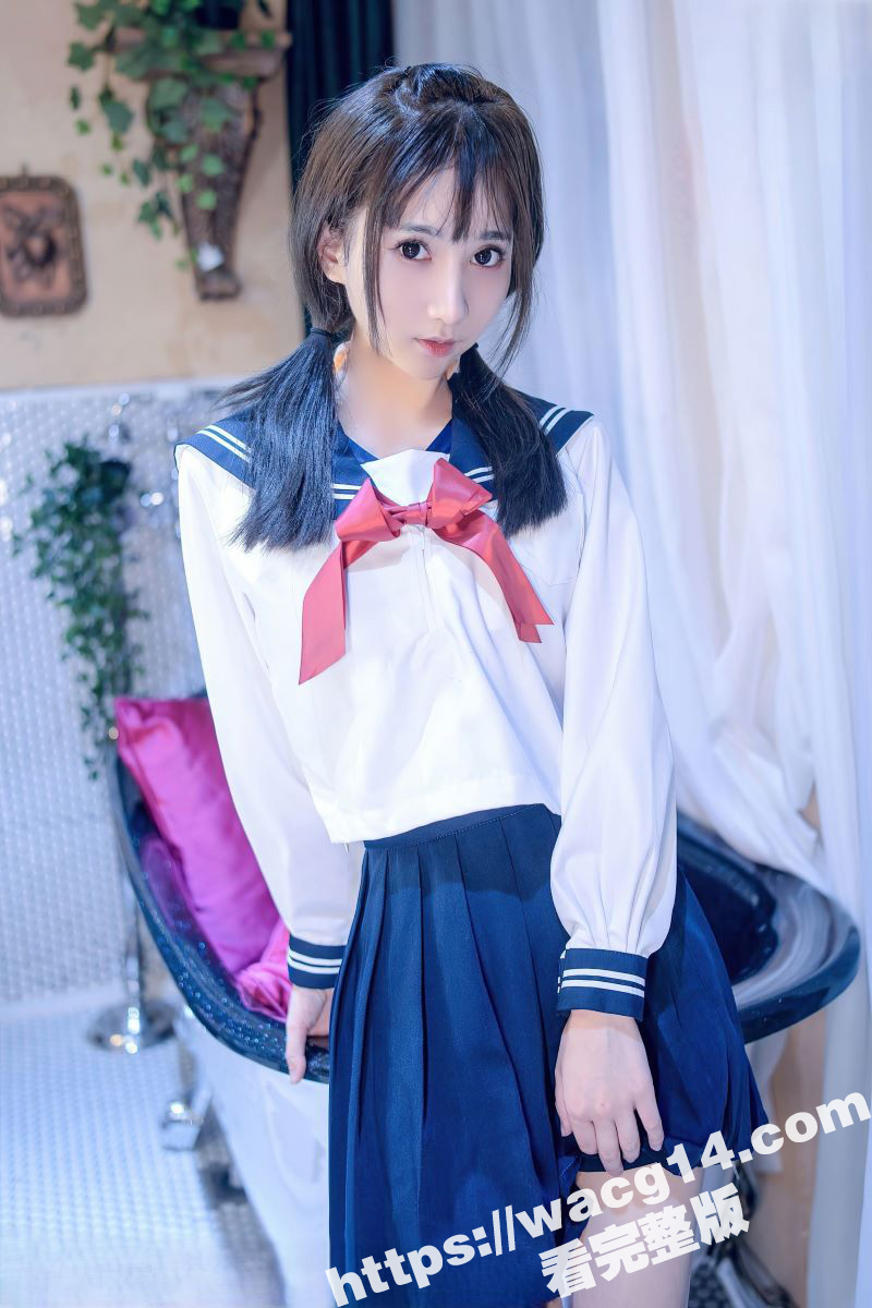 海角大神 萝莉小表妹 新作 深夜天台上 偷摸跟表妹做爱 异样的感觉既兴奋又刺激 爽上天了！