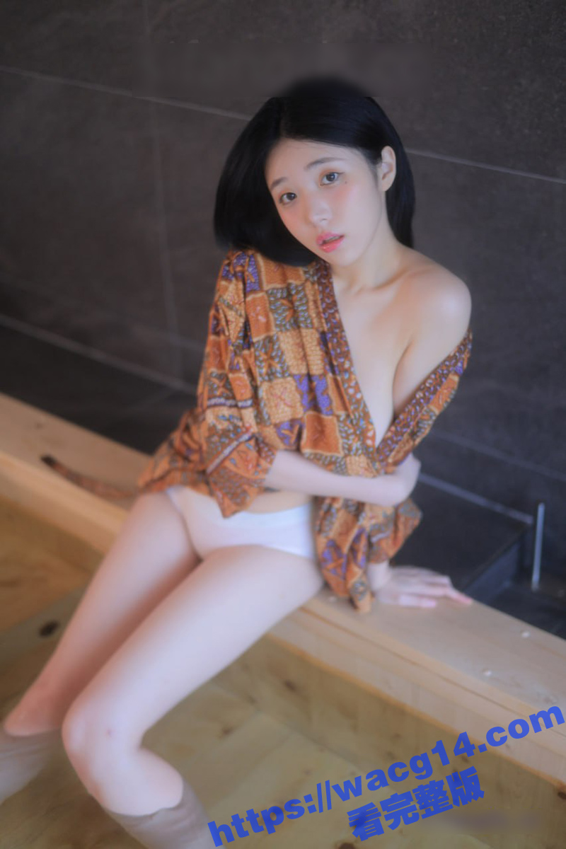 韩国天然爆乳妹 妍雨相关图片