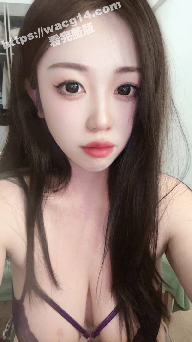 抖音G杯巨乳网红 已婚少妇为榜一大哥定制大尺度福利流出 自慰摸胸直播发骚真的很精彩！