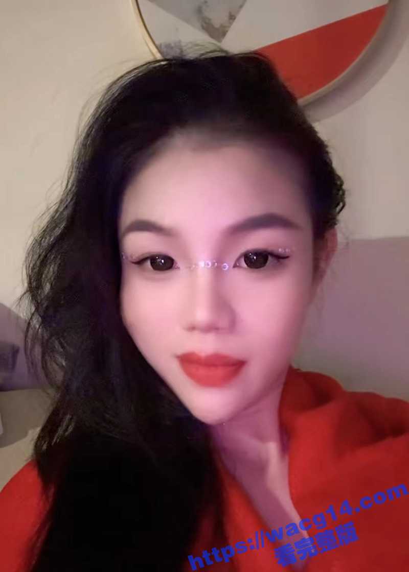 快手风韵少妇 白九九相关图片