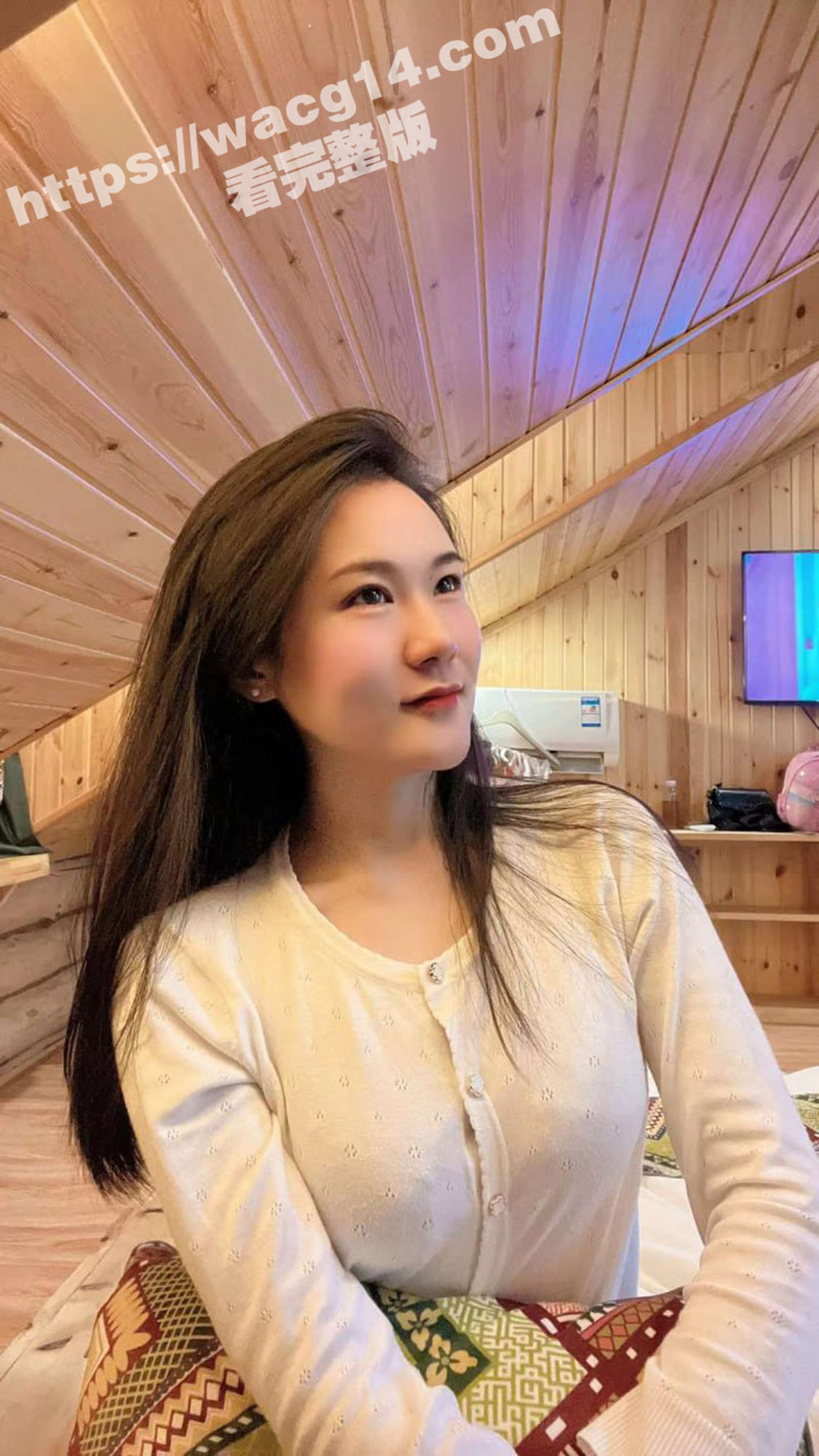 与少妇女同事搞办公室相关图片