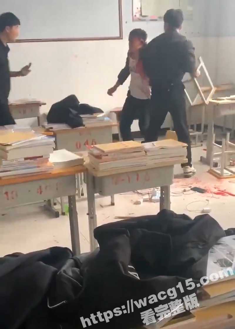 河南鹤壁技师学院校园相关图片