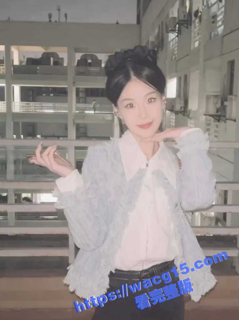广艺学妹邓乐颖性爱私相关图片