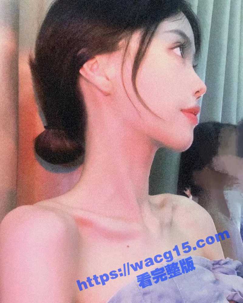 广艺学妹邓乐颖性爱私相关图片