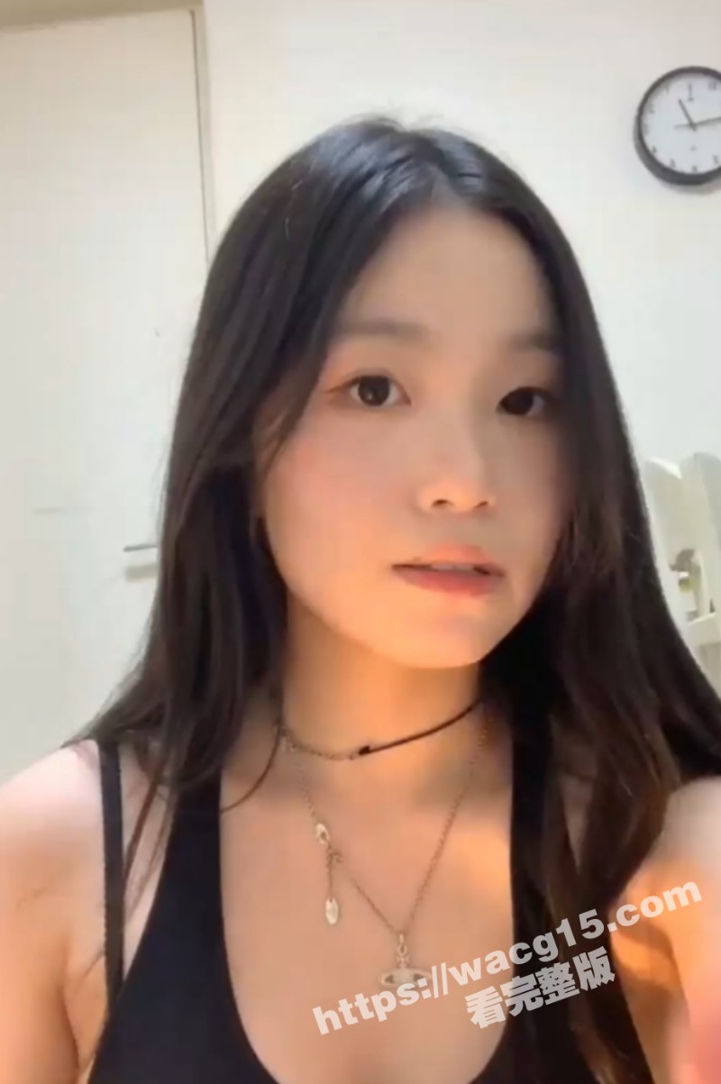 高颜值美女口交性爱自相关图片