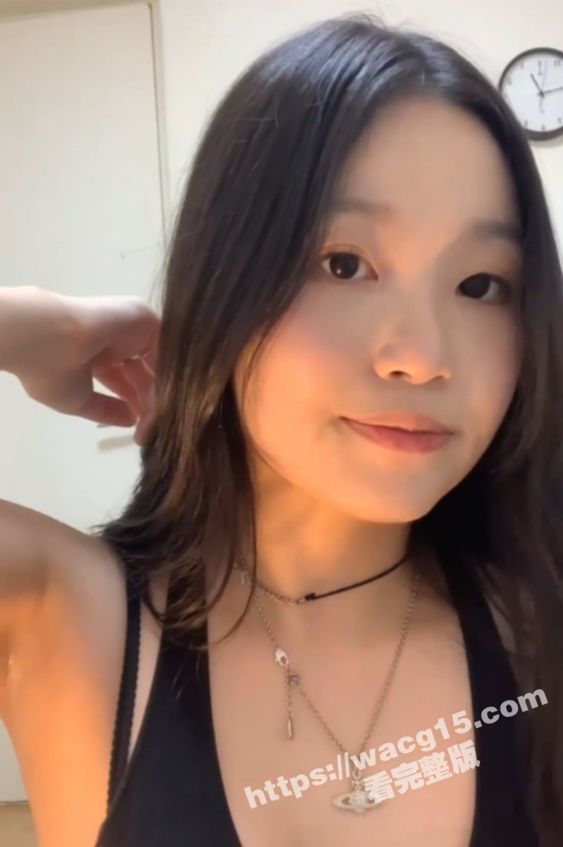 高颜值美女口交性爱自相关图片