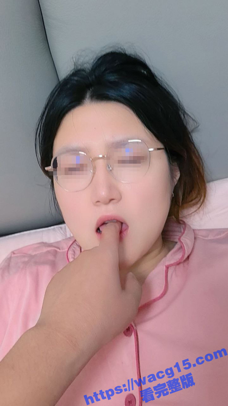 山东德州反差婊王欣莹相关图片