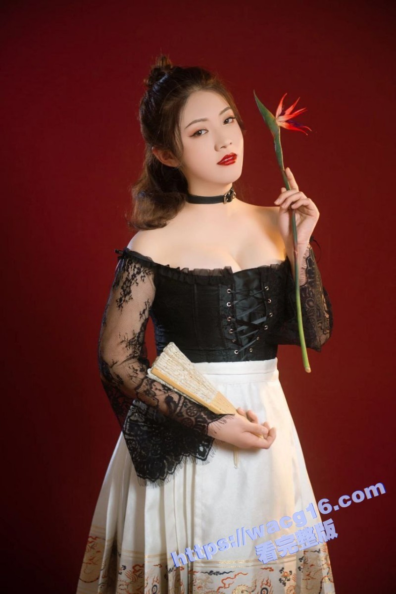 海角母子乱伦大神孤儿相关图片