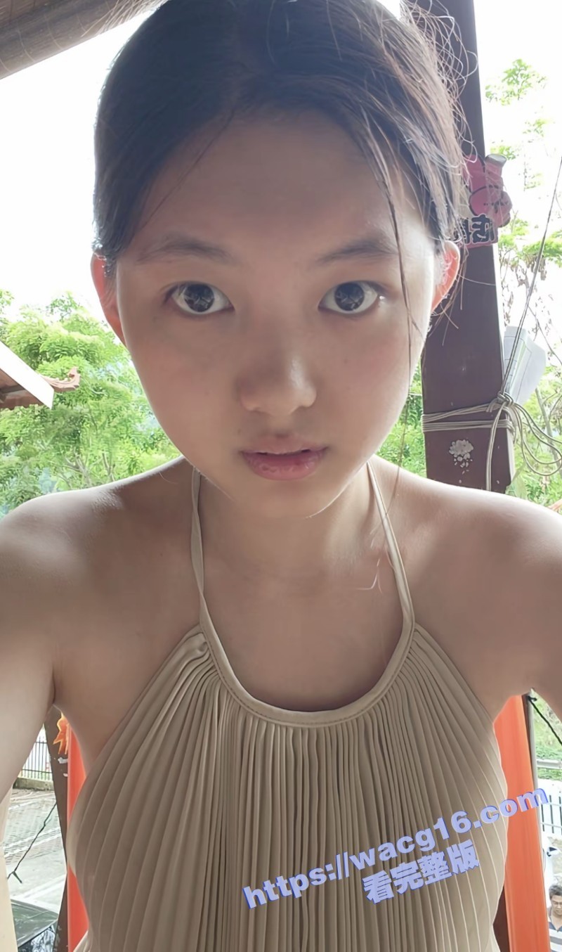 抖音2.4万粉小网红相关图片