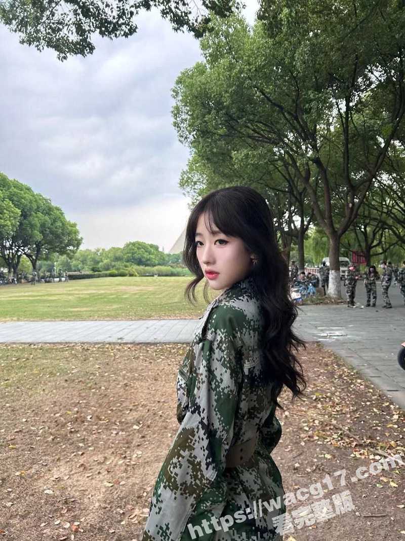 清纯校花转变欲女沦为相关图片