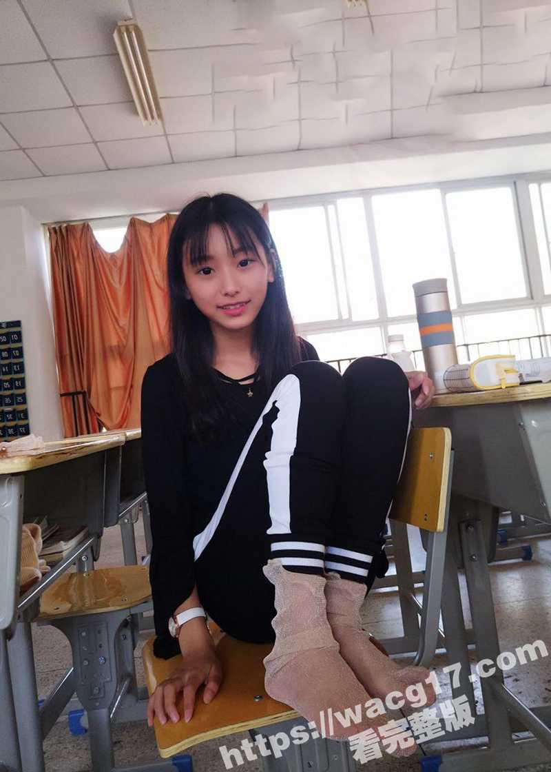 极品女大学生 高佳蓓相关图片