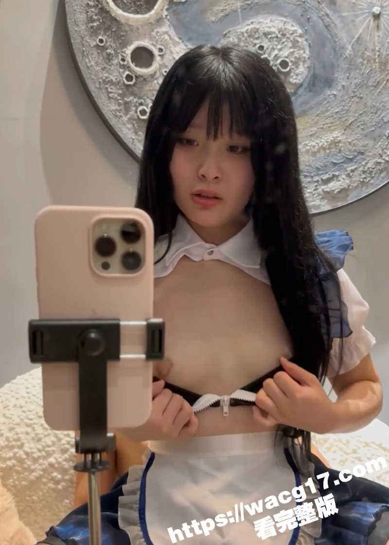 抖音推特超人气47万粉丝美女网红 洛宝 私密金主资源流出！清纯脸蛋配合淫欲表情超高清私房照让你大饱眼福！