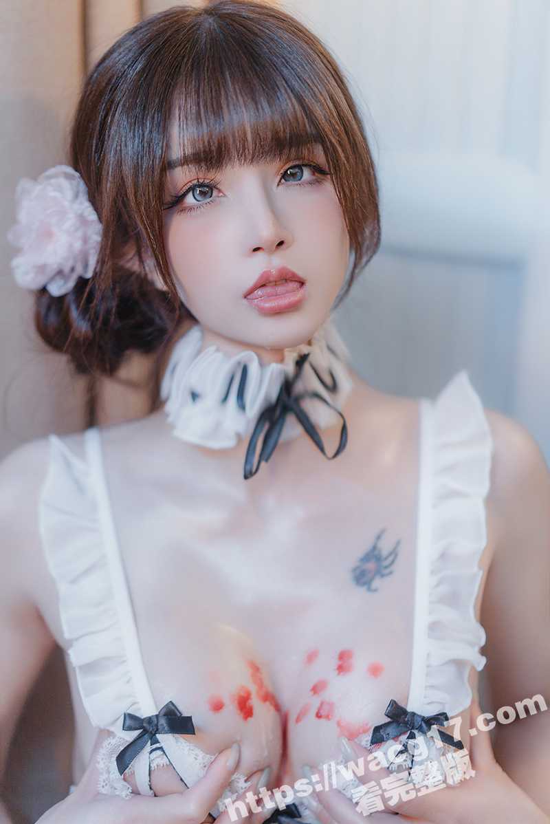 微密圈纯欲女神 鹿八相关图片