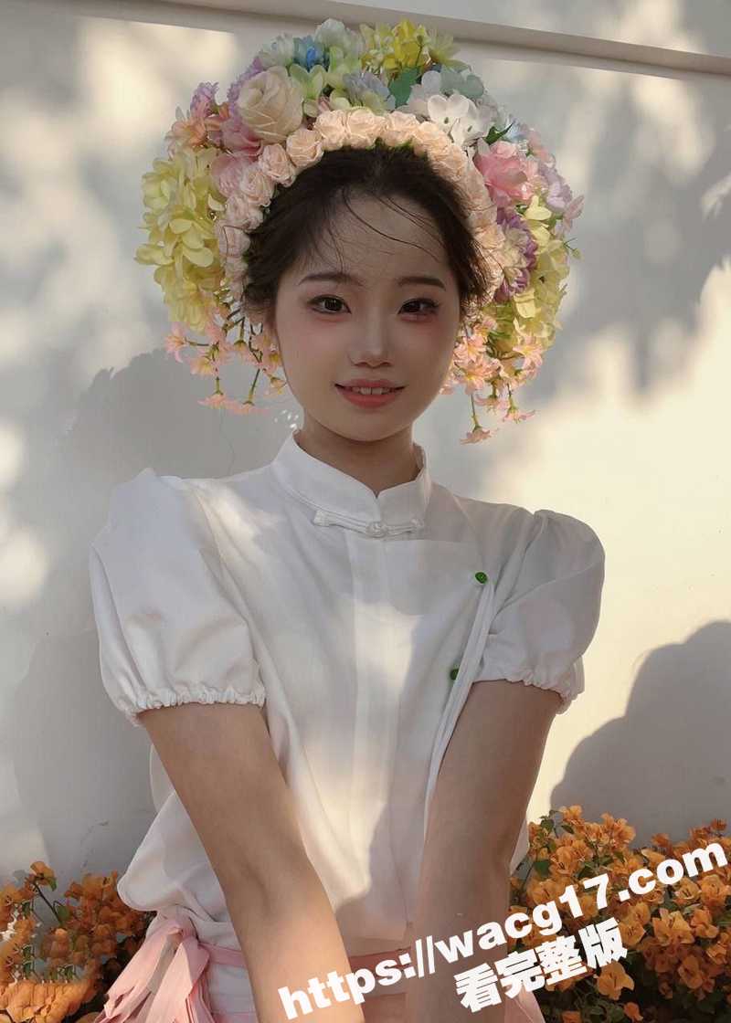 极品眼镜娘清纯萝莉外相关图片