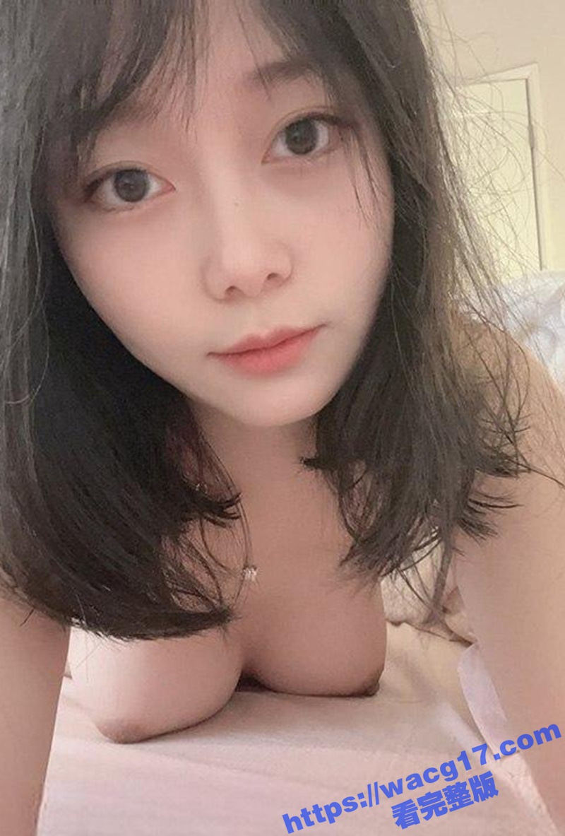 国产清纯气质福利姬B相关图片