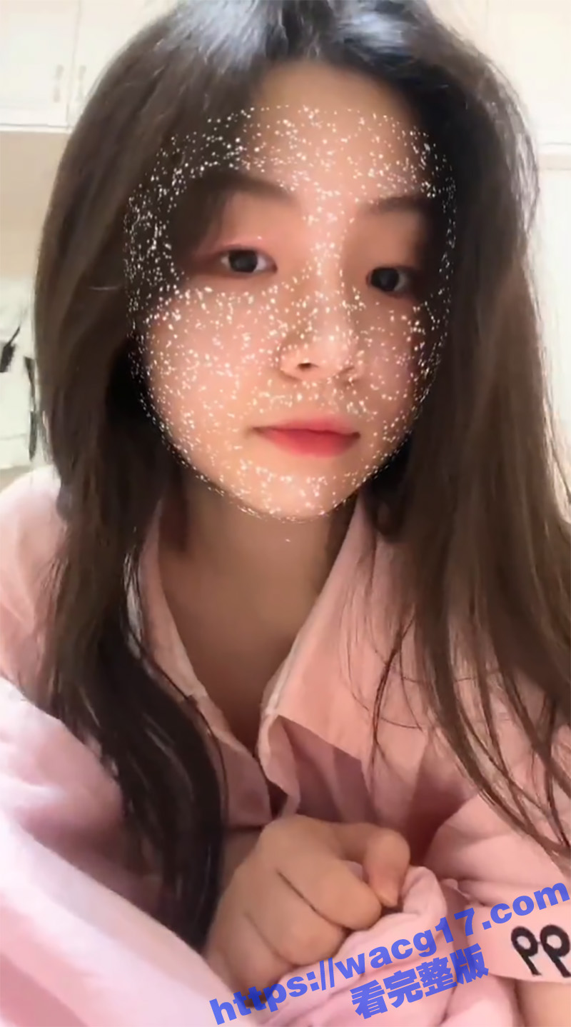 网上忽悠清纯学生妹 父母离异叛逆少女 被调教成极品小母狗 各种大尺度私拍视频流出！