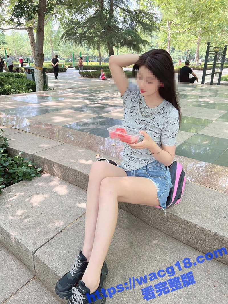 绿帽瘾情侣骚浪对话 相关图片