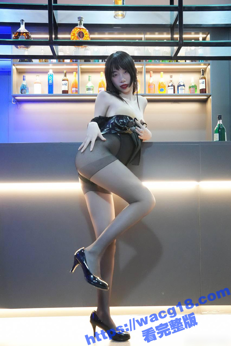 极品身材网红天降小桐相关图片
