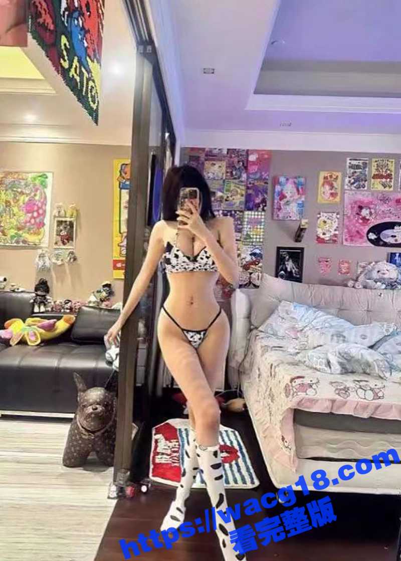 19岁美少女朋友圈嗮相关图片