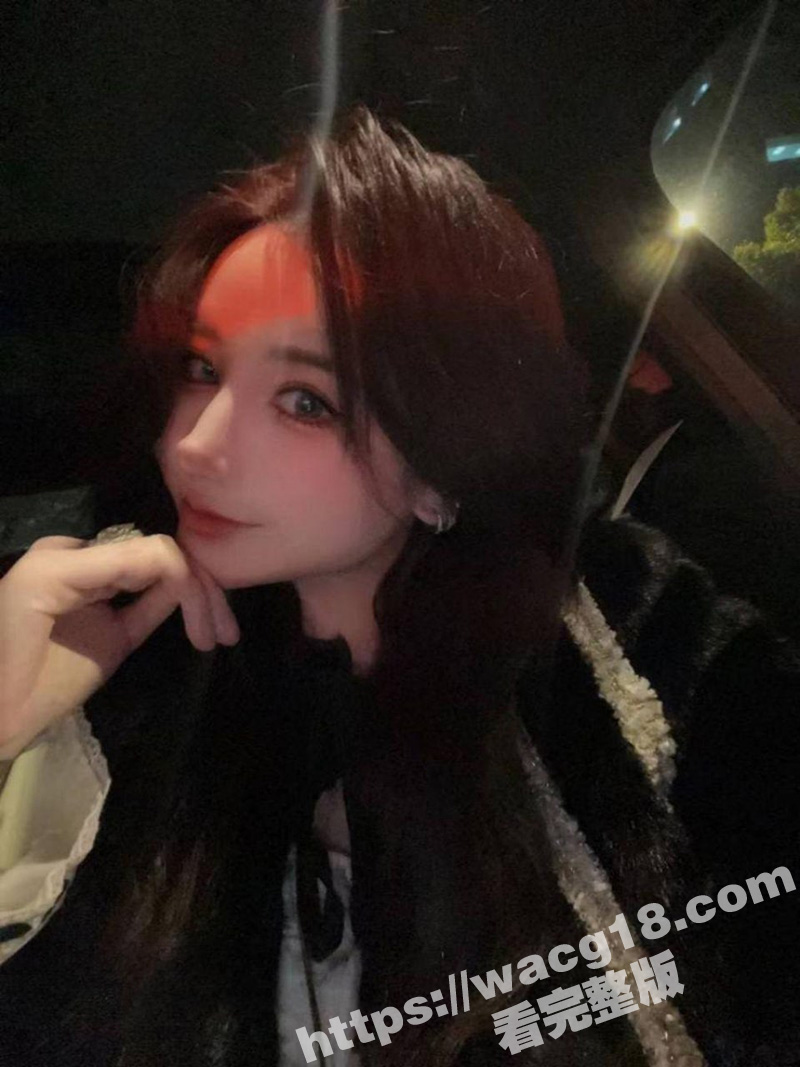 推特巨乳肥臀女神CoupleLove付费剧情视频流出！淫妻当丈夫面被情夫蹂躏内射 撸点十足 ！