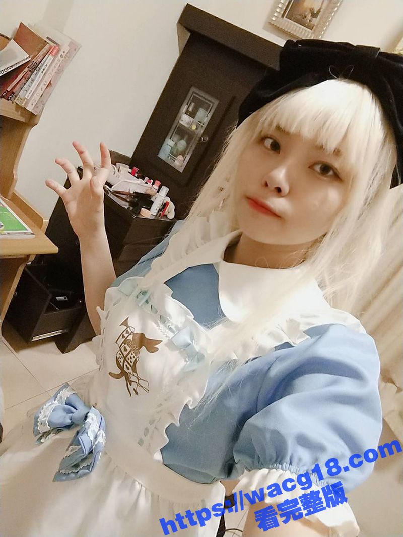 约炮寝室兄弟漂亮女友相关图片