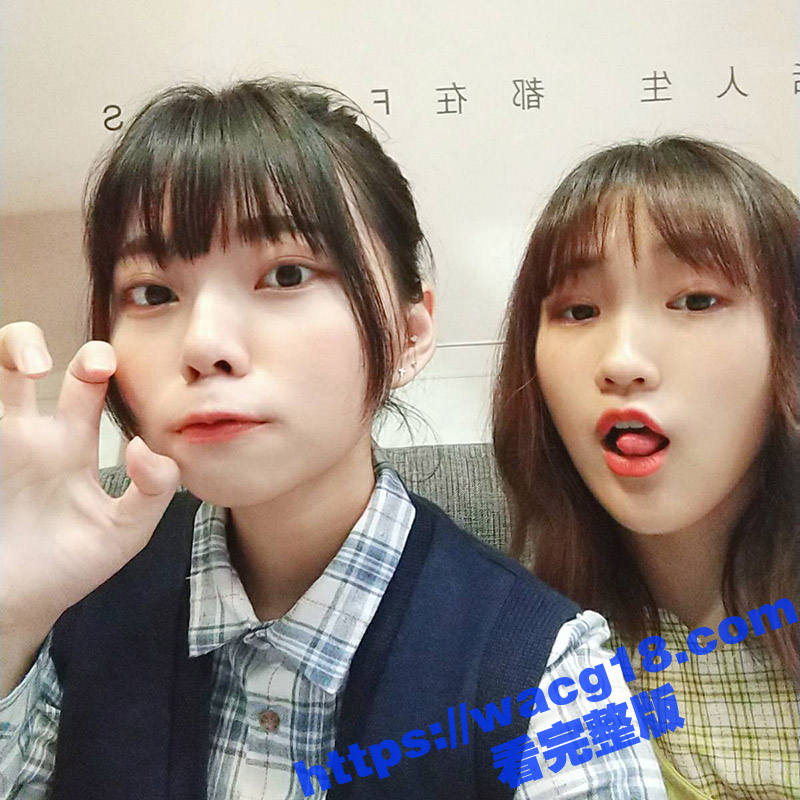 约炮寝室兄弟漂亮女友相关图片