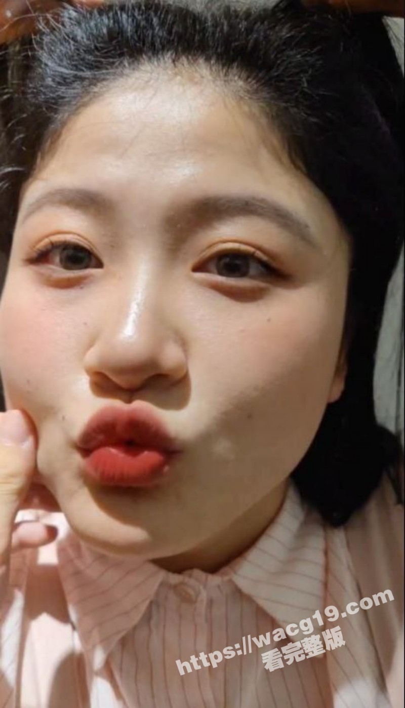 已婚坦克母狗人妻偷情相关图片