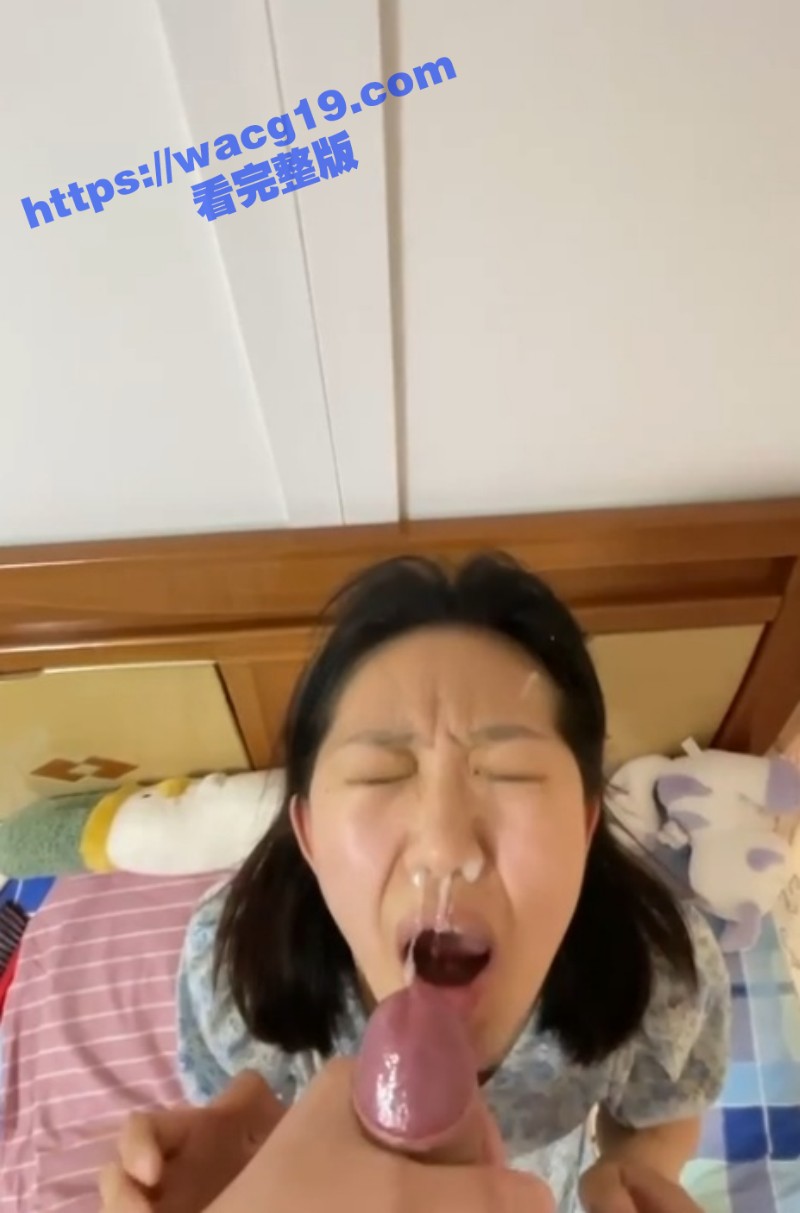 超下贱精盆母狗跪地接相关图片