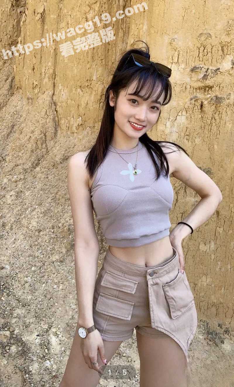 90后淫荡夫妻柯柯情侣私密大尺度私拍合集 旅行打野战随机邀请路人加入3p游戏 非常刺激！