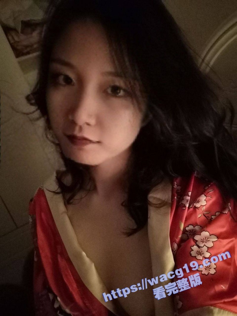 研究生反差母狗赵晓迪相关图片