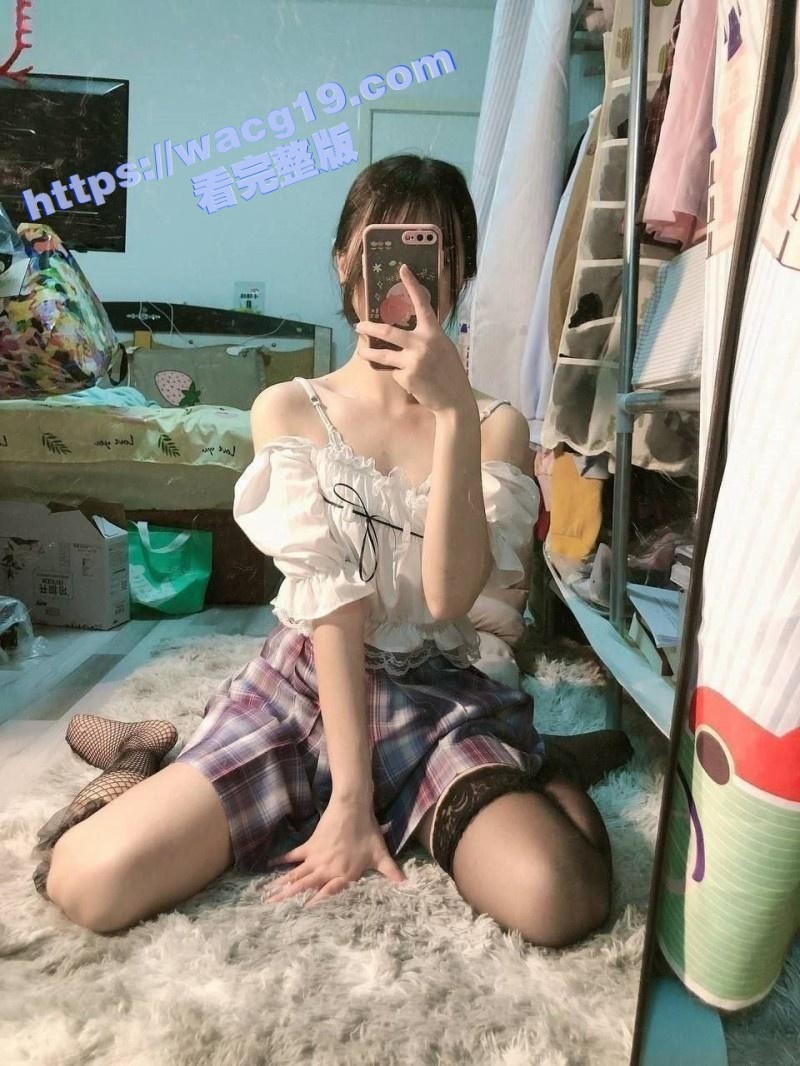 高颜值双马尾萝莉白伟相关图片