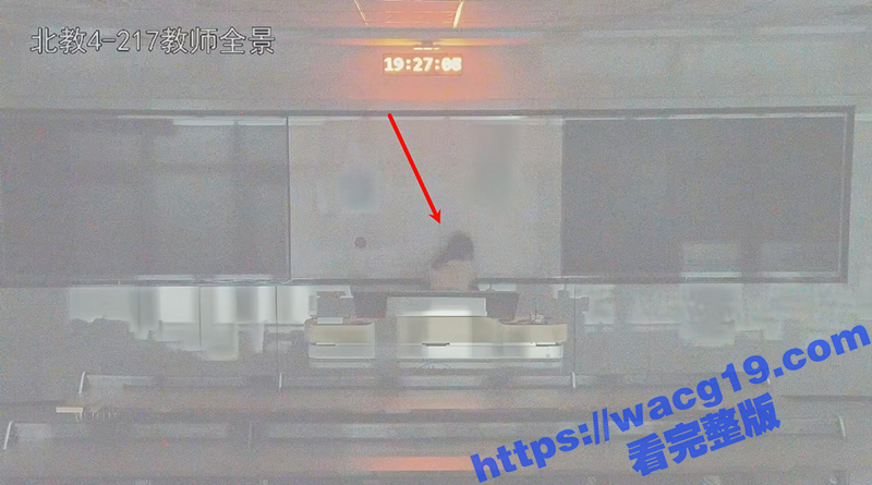 浙江大学教室门！清纯相关图片