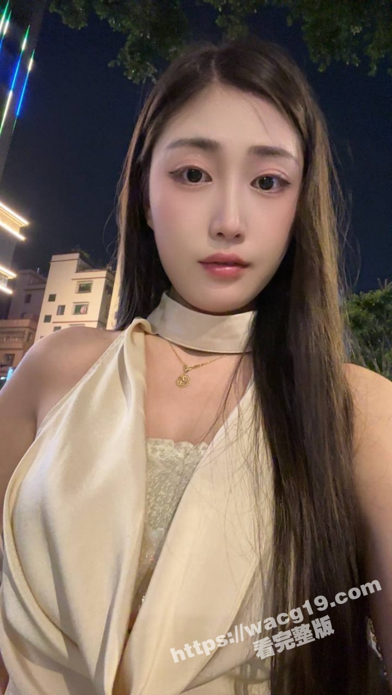 叔嫂乱伦！偷情不锁门叫床被表妹发现 对镜跪舔后入内射 精液喂进嘴里 主打一个不浪费！