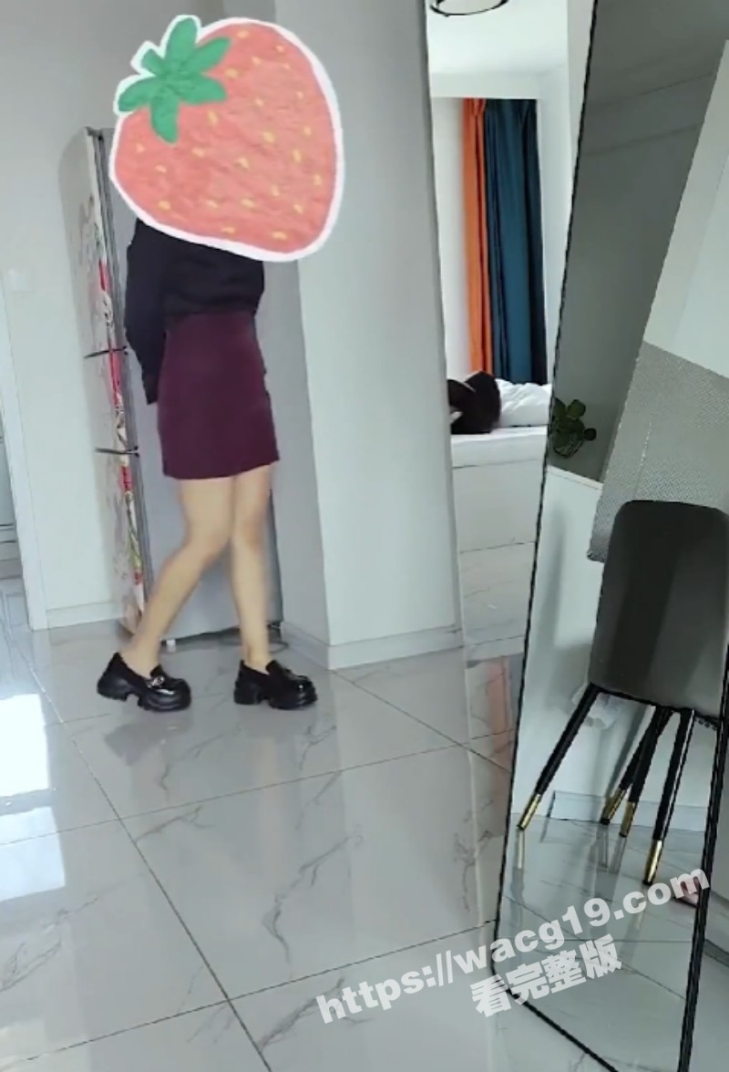 叔嫂乱伦！偷情不锁门相关图片