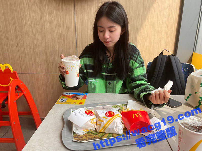 清纯甜美学生妹 被一相关图片