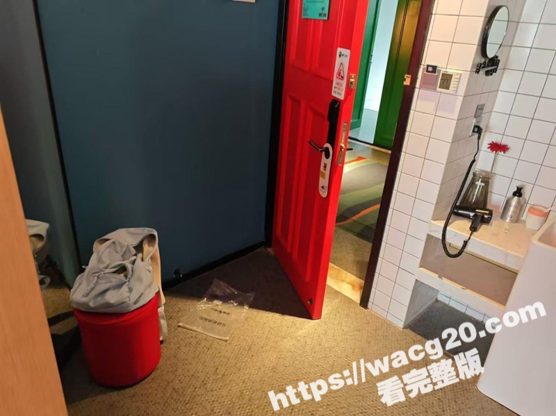 河南高颜值女大学生被相关图片