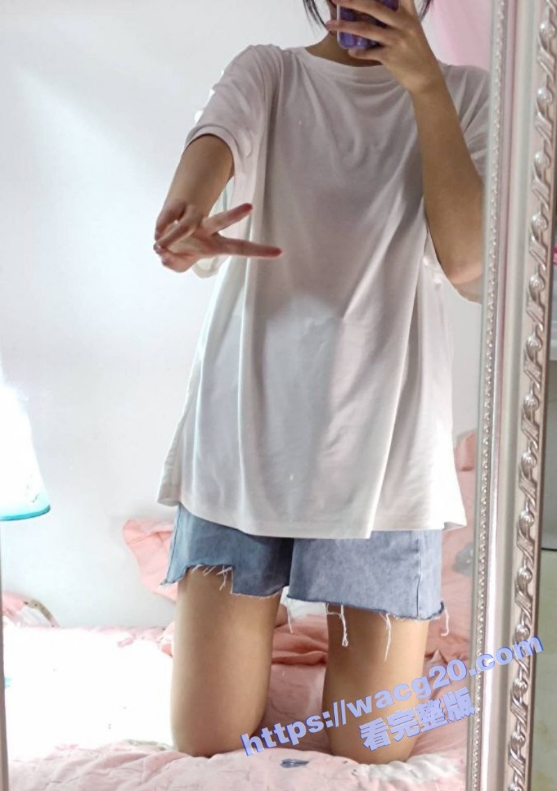 大一学生妹石佳琪 金相关图片