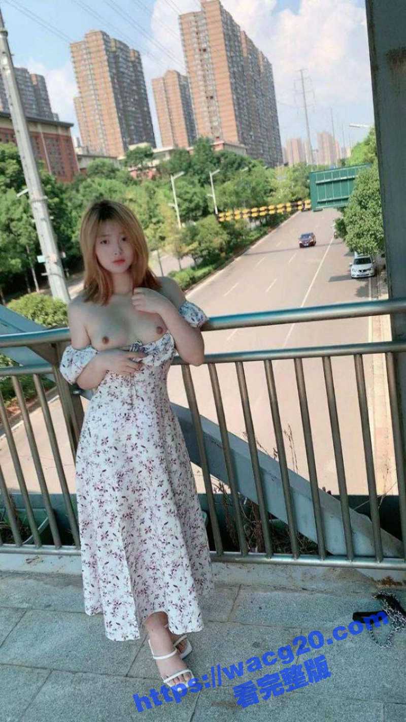 推特萝莉福利姬 洛宝相关图片