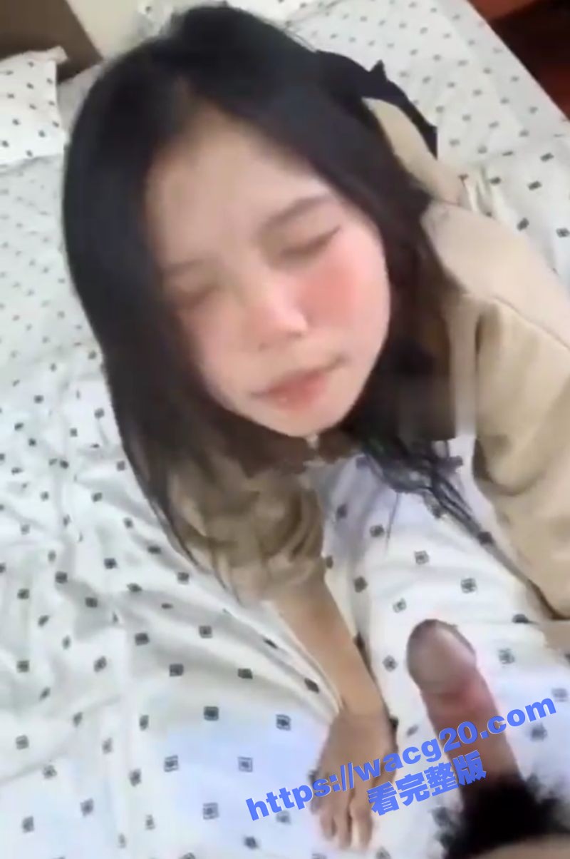 约炮高颜值清纯反差嫩相关图片