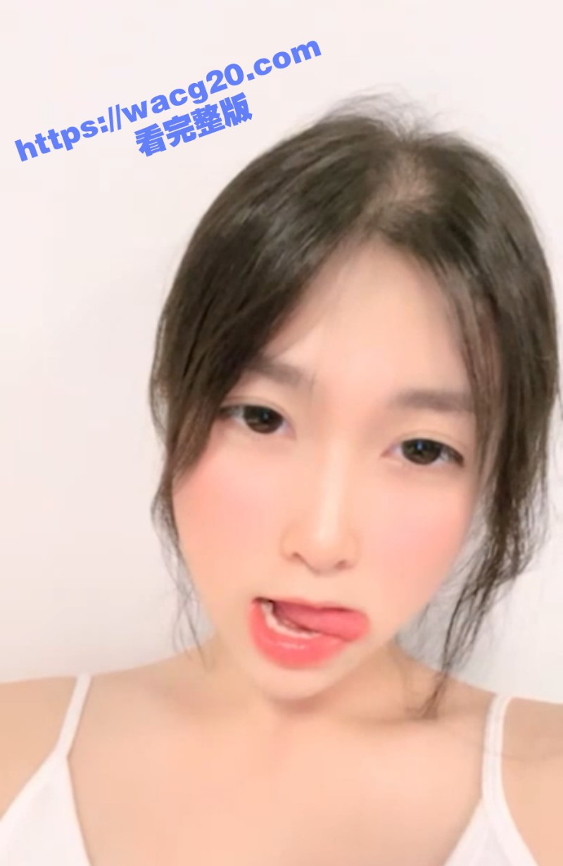 清纯眼镜邻家小妹1V相关图片