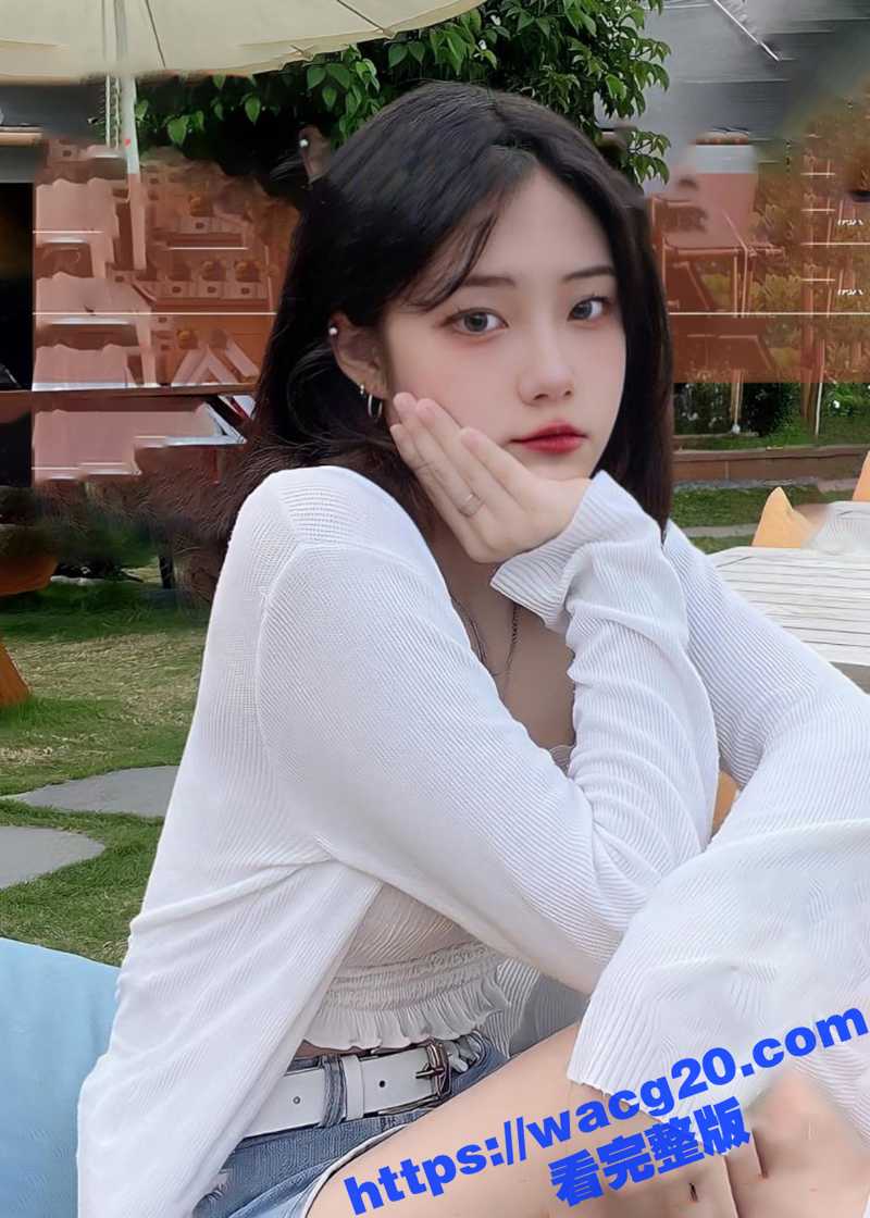 香港极品校花 在分手后被渣男曝光私密性爱视频 高颜值乖乖女背后居然是隐藏性虐癖爱好者